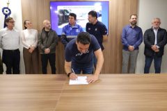 Prefeitura-assina-ordens-de-servico-para-pavimentacao-1