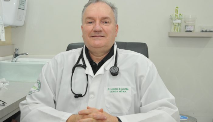 Dr. Lawrence de Luca Dias